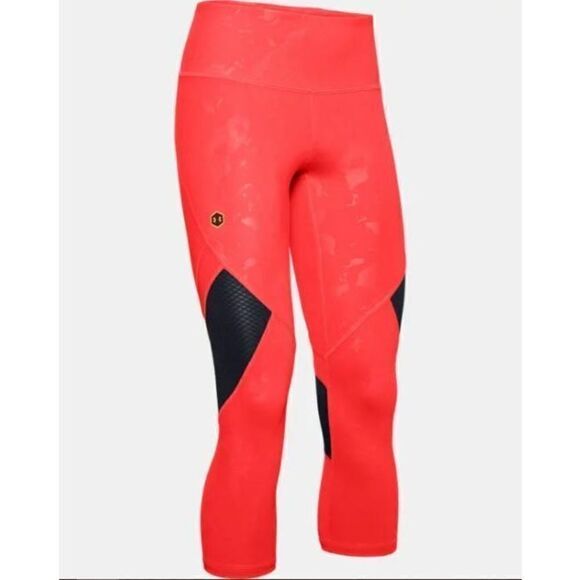 Under Armour 1355233 Women's Sz XS Beta Red Rush Compression Crop Leggings - Picture 1 of 4